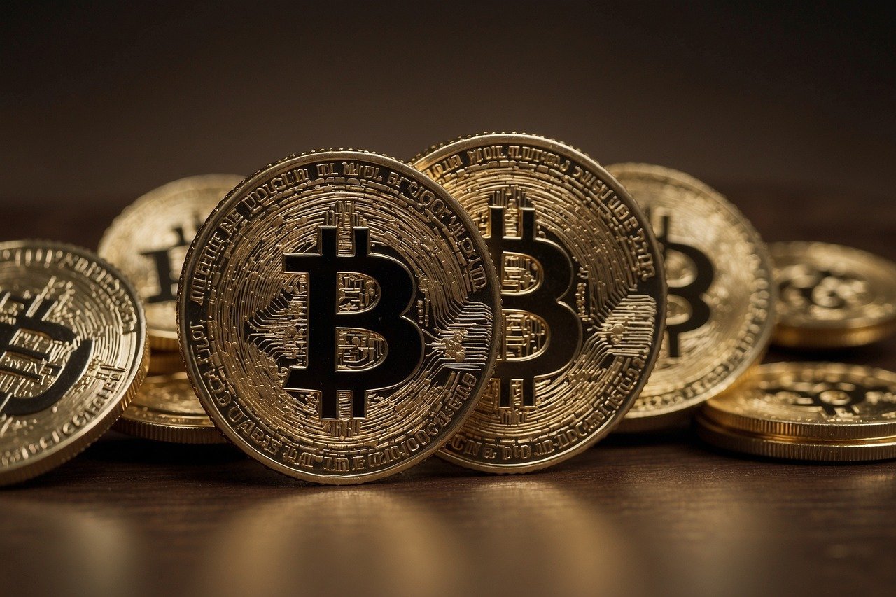 bitcoin, cryptocurrency, crypto-8683841.jpg